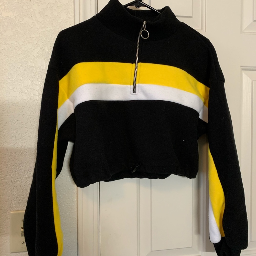 Cropped hoodie !